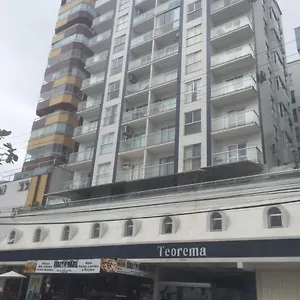 Apartamento Predio Beira Mar